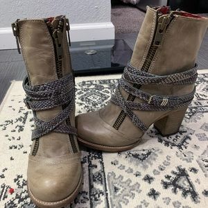 Free-bird Balboa boots